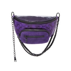 Steve Madden BSUMMIT Convertible Belt Bag